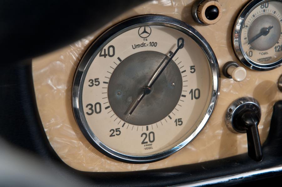  Mercedes-Benz 540K Special Roadster by Sindelfingen 1939 года  (фото 15 из 41)